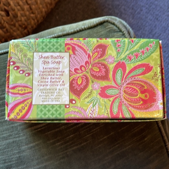 PASSION FLOWER Greenwich bay shea butter, cocoa butter & virgin olive - Picture 2 of 3